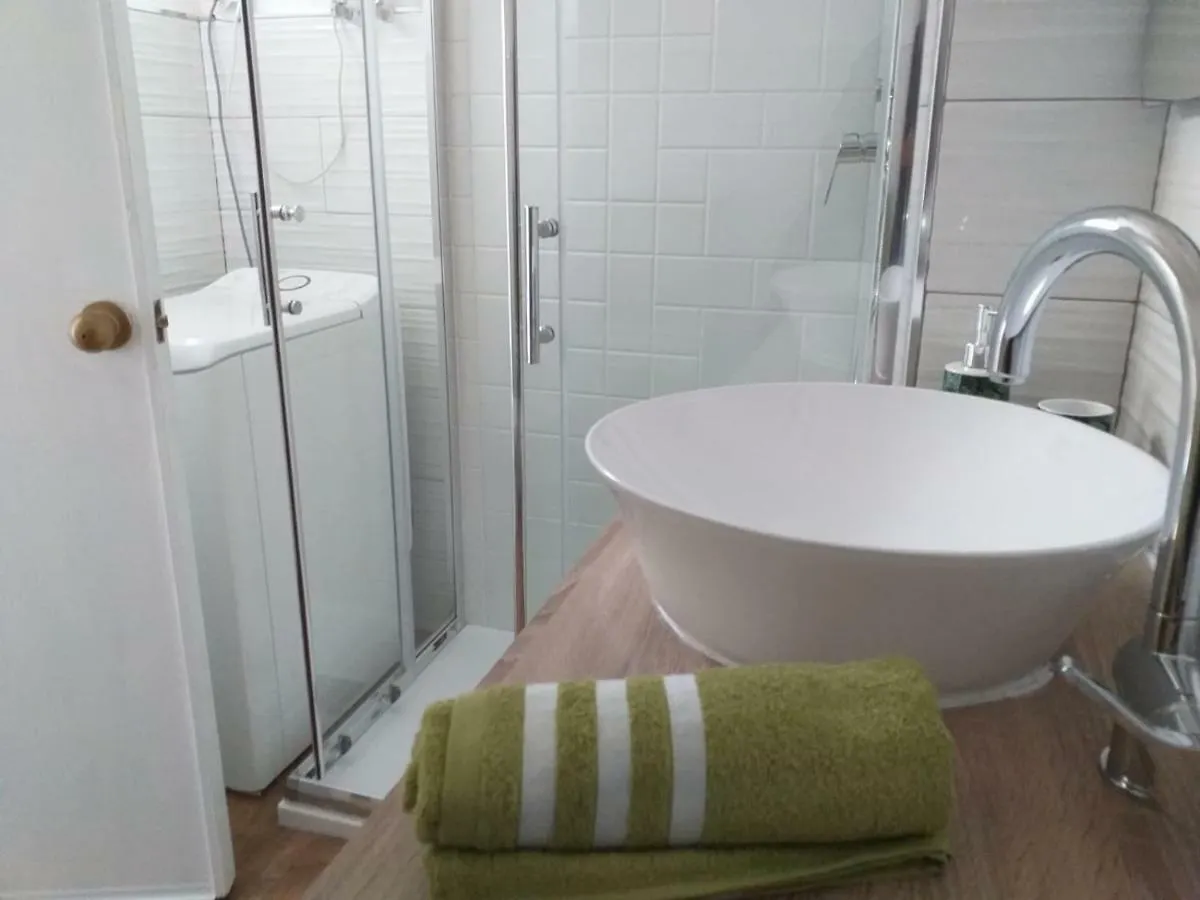 Casita verde vista mar Parque Holandes 0*,